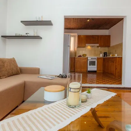Yasmin House By Corfuescapes Apartman