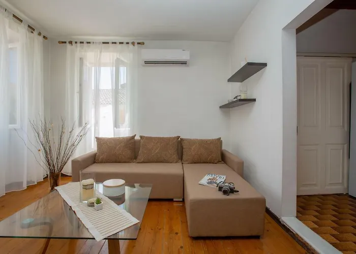 Apartment Yasmin House By Corfuescapes *